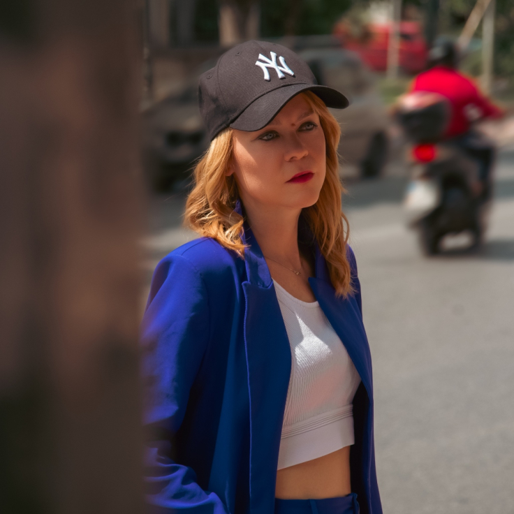 Η Λένα Παπαληγούρα στο JennyGr: «Είναι επιτακτική ανάγκη να μεταδώσουμε το “γεννήθηκα για να αγαπώ και όχι για να μισώ”»