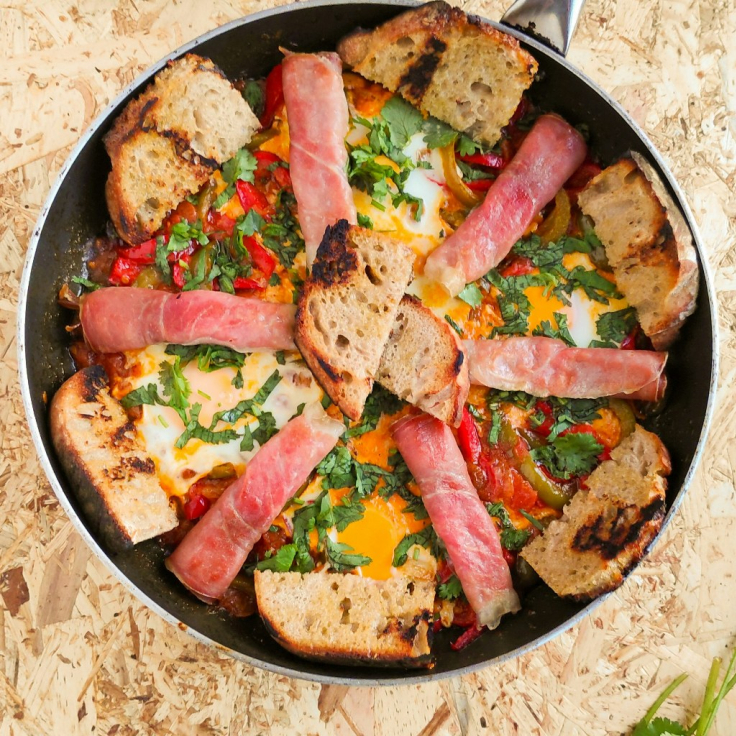 Αυγά με τραγανές πατάτες και jamón: Το ισπανικό brunch που θα λατρέψεις