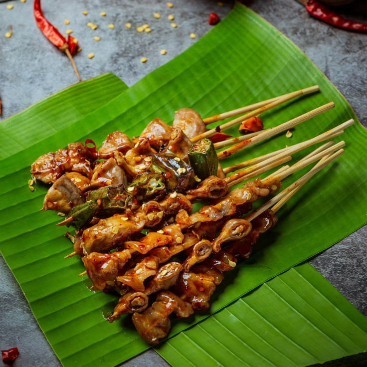 Σουβλάκια satay: Το ασιατικό street food που θα σε κερδίσει