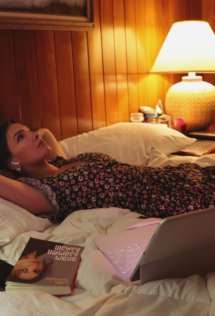 Νυχτερινό overthinking: Γιατί ο νους “αγριεύει” όταν πέφτει η νύχτα;