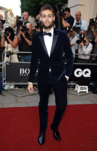 Douglas-Booth-11.jpg
