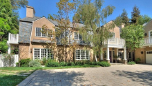 adele-house-1.jpg