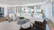 kendall-jenner-selling-her-condo-los-angeles.jpg