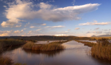 toptenregions10-peloponese-04yalovalake.jpg