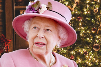 Η μετάλλαξη Όμικρον χάλασε και τα σχέδια της βασίλισσας Ελισάβετ για τα Χριστούγεννα 