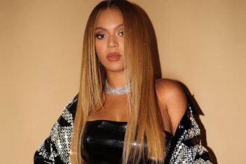 Η Beyoncé έκανε το πιο cool γαλλικό μανικιούρ που έχουμε δει -Τέλειο και για τις γιορτές 