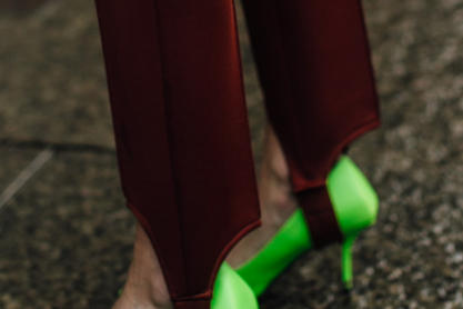 Stirrup leggings: Πώς να φορέσετε το κολάν που φορούν όλες -και η Rihanna