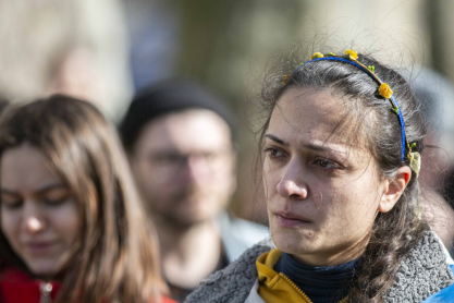 Οι γυναίκες πρόσφυγες από την Ουκρανία κινδυνεύουν να πέσουν θύματα trafficking σύμφωνα με την Deutsche Welle