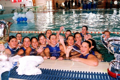 Όταν η Γλυφάδα κατακτούσε το πρώτο Κύπελλο Πρωταθλητριών για την Ελλάδα στο πόλο γυναικών