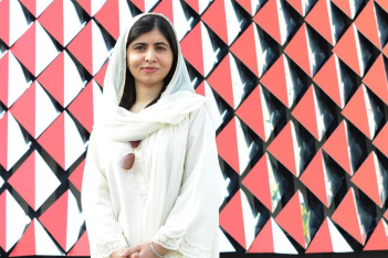 Αφγανιστάν: Η Malala Yousafzai για την απόφαση των Ταλιμπάν να συνεχίζουν να στερούν την εκπαίδευση από τα κορίτσια