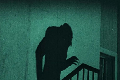 100 χρόνια Nosferatu: Η ταινία που άλλαξε για πάντα τους βρικόλακες στη μεγάλη οθόνη