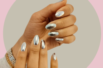 Chrome Nails: Η glam τάση που θα ανανεώσει το manicure σας την άνοιξη 