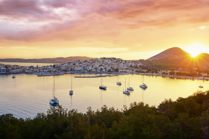 Ερμιόνη: Απόδραση στην «πόλη - νησί» της Πελοποννήσου