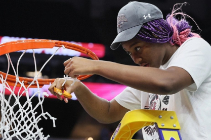 Μπόστον: Η «βασίλισσα του NCAA» έχει την πίστη της σαν... φυλαχτό 