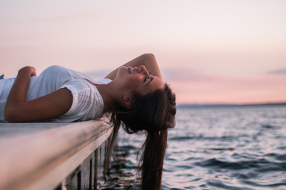 Box breathing: Η τεχνική αναπνοής που παίρνει όλο το άγχος