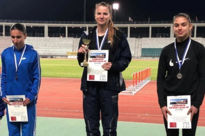 Η Άννα Μαρία Ιβιτς αναδείχθηκε πρώτη στα 400μ. και τώρα περιμένει το Ευρωπαϊκό Κ18