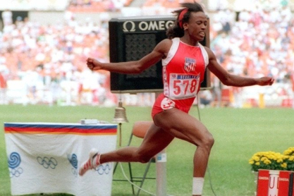 Τζάκι Τζόινερ-Κέρσι: Η καλύτερη αθλήτρια του 20ου αιώνα