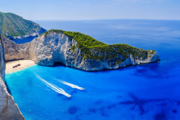 Αυτές είναι οι πιο δημοφιλείς ελληνικές παραλίες στο Instagram