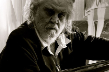 Πέθανε ο σπουδαίος μουσικοσυνθέτης Βαγγέλης Παπαθανασίου