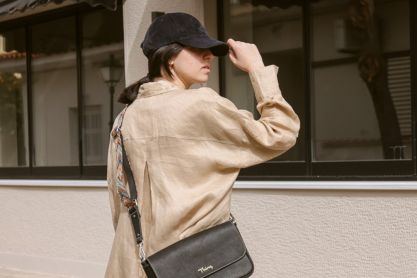 Τρεις τσάντες με ιστορία ανανεώνουν την casual γκαρνταρόμπα μας με στυλ και άποψη