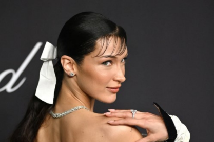 Νέα μέρα, νέα vintage inspired εμφάνιση για την Bella Hadid