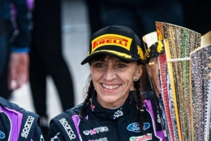 Ισαμπέλ Γκαλμίς: Μία καθηγήτρια μαθηματικών γράφει ιστορία στα ράλλυ