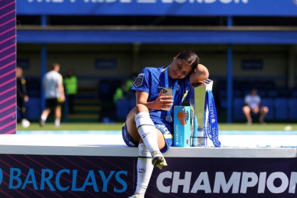 Η Σαμ Κερ υποσχέθηκε τίτλους στην Τσέλσι και το καταφέρνει