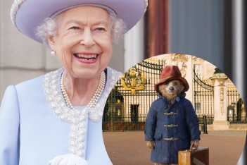 Πλατινένιο Ιωβηλαίο: Ο αρκούδος Paddington επισκέφτηκε την βασίλισσα Ελισάβετ για ένα τσάι στο πιο απολαυστικό βίντεο