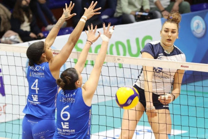 Ανθούλη στο GWomen: «Μεγάλη μου τιμή που θα με εμπιστευθεί ο Παναθηναϊκός, θέλω το νταμπλ και καλή πορεία στην Ευρώπη»