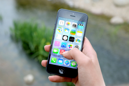 Τα καλύτερα tricks για να σώσετε τη μπαταρία του iPhone σας