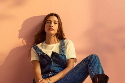 H Hailey Bieber μπορεί να διαχειριστεί τα πάντα: Τα προβλήματα υγείας, τον γάμο, το άγχος του καθημερινού styling