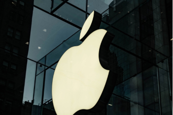 Συναγερμός στην Apple: Το τελευταίο update δίνει στους χάκερς πρόσβαση στο κινητό σου