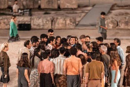 Συν & Πλην: «Πέρσες» του Αισχύλου σε σκηνοθεσία Δημήτρη Καραντζά