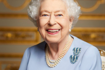 Βασίλισσα Ελισάβετ: Αποκαλύφθηκε το τελευταίο επίσημο πορτρέτο της