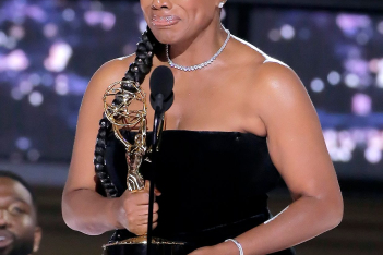 H Sheryl Lee Ralph γράφει ιστορία στα Emmys - Η ομιλία της είναι ό,τι καλύτερο θα δεις σήμερα