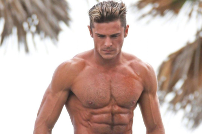 Zac Efron: Πώς το σώμα που «έχτισε» για το Baywatch τον οδήγησε σε βαθιά κατάθλιψη