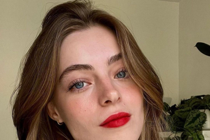 Concealer: Γιατί πρέπει να έχετε 2 αποχρώσεις;