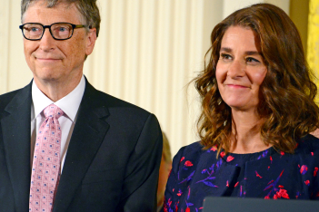 Η Melinda περιγράφει το διαζύγιο με τον Bill Gates: «Στις 10:00 έπρεπε να είμαι σε call και στις 9:00 έκλαιγα»