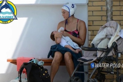 Μαρκέλα Πλούμη - Κατσουλάκη: Η αποθέωση για τη μητέρα - αθλήτρια