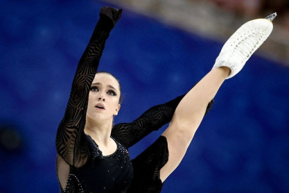 Καμίλα Βαλίεβα: Η 16χρονη πρωταθλήτρια επέστρεψε στους αγώνες και «είπε» την ιστορία της