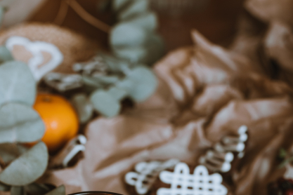 Τop 10: Τα ωραιότερα κεριά για χριστουγεννιάτικη cozy ατμόσφαιρα