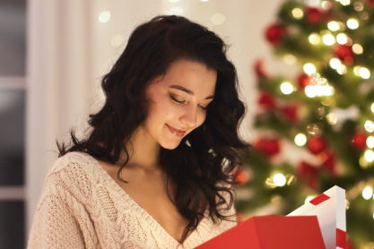 Τα beauty δώρα που θα κάνουν κάθε επιθυμία πραγματικότητα τα φετινά Χριστούγεννα