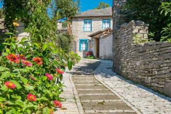 Booking.com: Αυτός είναι ο πιο φιλόξενος ελληνικός προορισμός