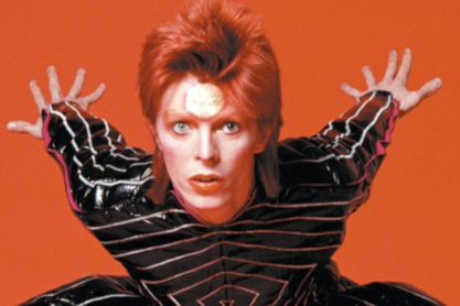 Ziggy Stardust, Aladdin Sane, Halloween Jack, Thin White Duke: Τα πολλά πρόσωπα του David Bowie