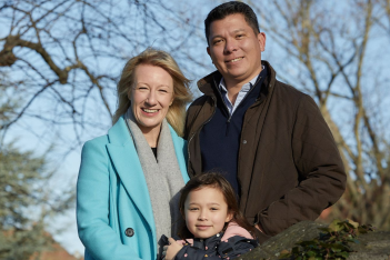 Μεγάλη Βρετανία: Νεκρή βρέθηκε η διευθύντρια του Epsom College, μαζί με τον σύζυγο και την κόρη τους