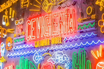 Cevicheria: Η Αγορά Μοδιάνο έχει το δικό της μαγαζί για αυθεντικό σεβίτσε, sushi και cocktails