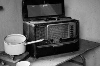 Παγκόσμια Ημέρα Ραδιοφώνου: Η ιστορία της ελληνικής ραδιοφωνίας και οι στιγμές που την καθόρισαν