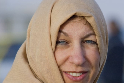 Η Αννέτα Παπαθανασίου μεταφέρει στη μεγάλη οθόνη την «περιπέτεια» του Αφγανού «Τσάρλι Τσάπλιν»