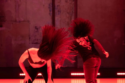 Δύο ημέρες στη Στέγη με τις νέες γυναίκες χορογράφους