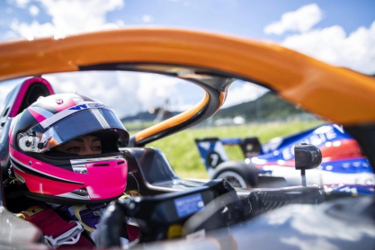 Formula Equal: Η ομάδα ισότητας φύλων που χτυπάει την πόρτα της F1